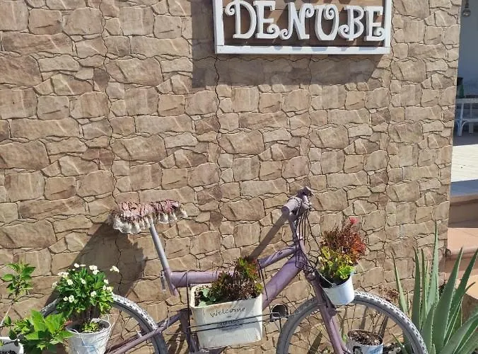 En Casa Denube 民宿 Las Playas